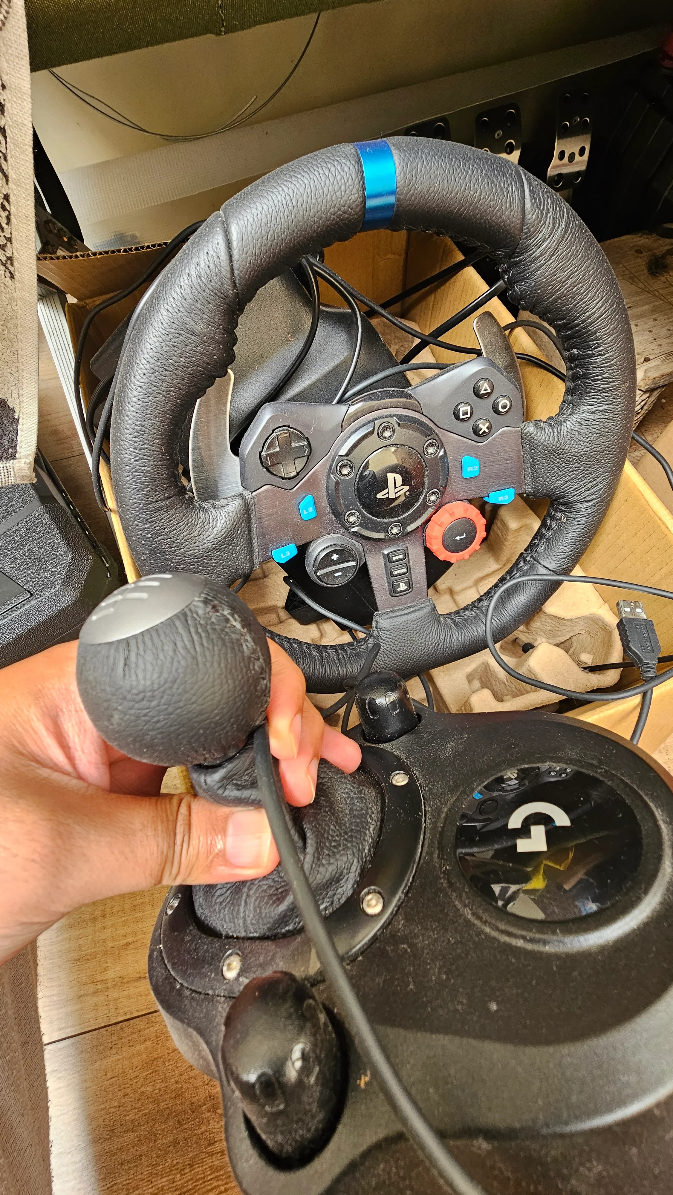 Logitech G29