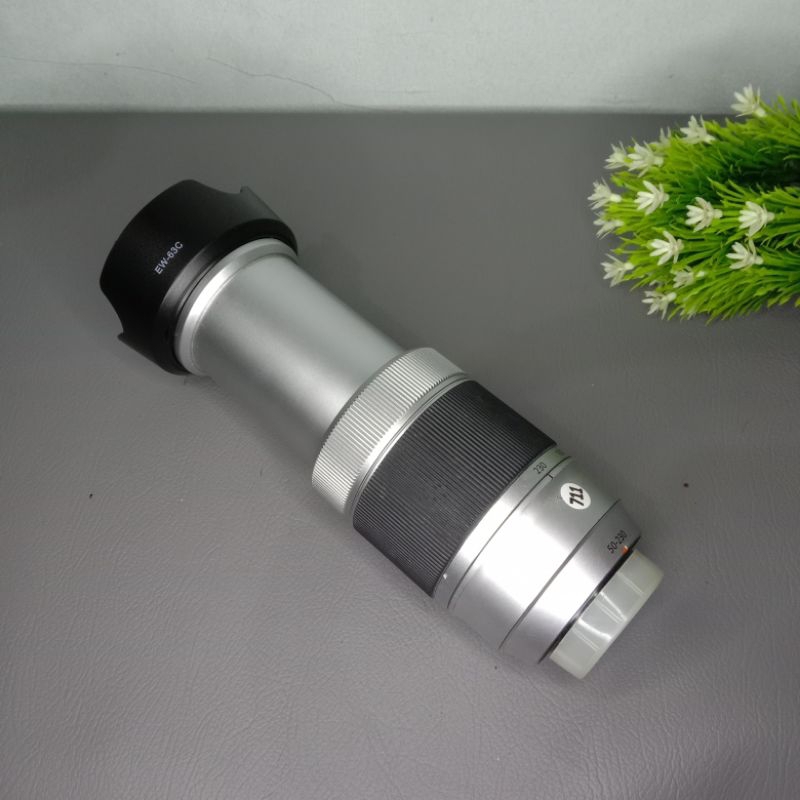 Lensa Fujinon XC 50-230mm